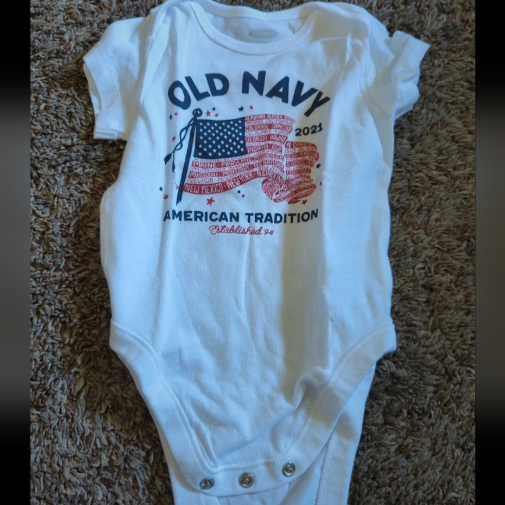 💥 baby 6-12mo onesie